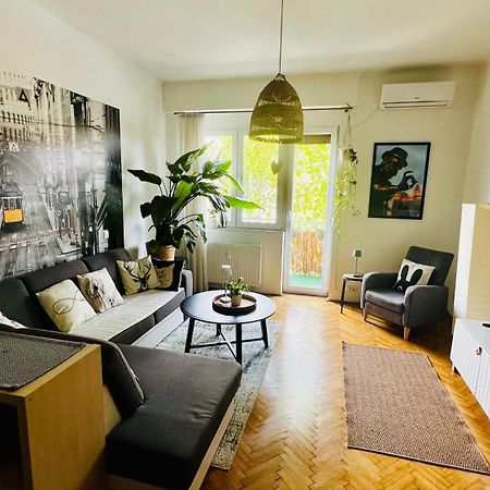 West Budapest Apartman Exterior photo